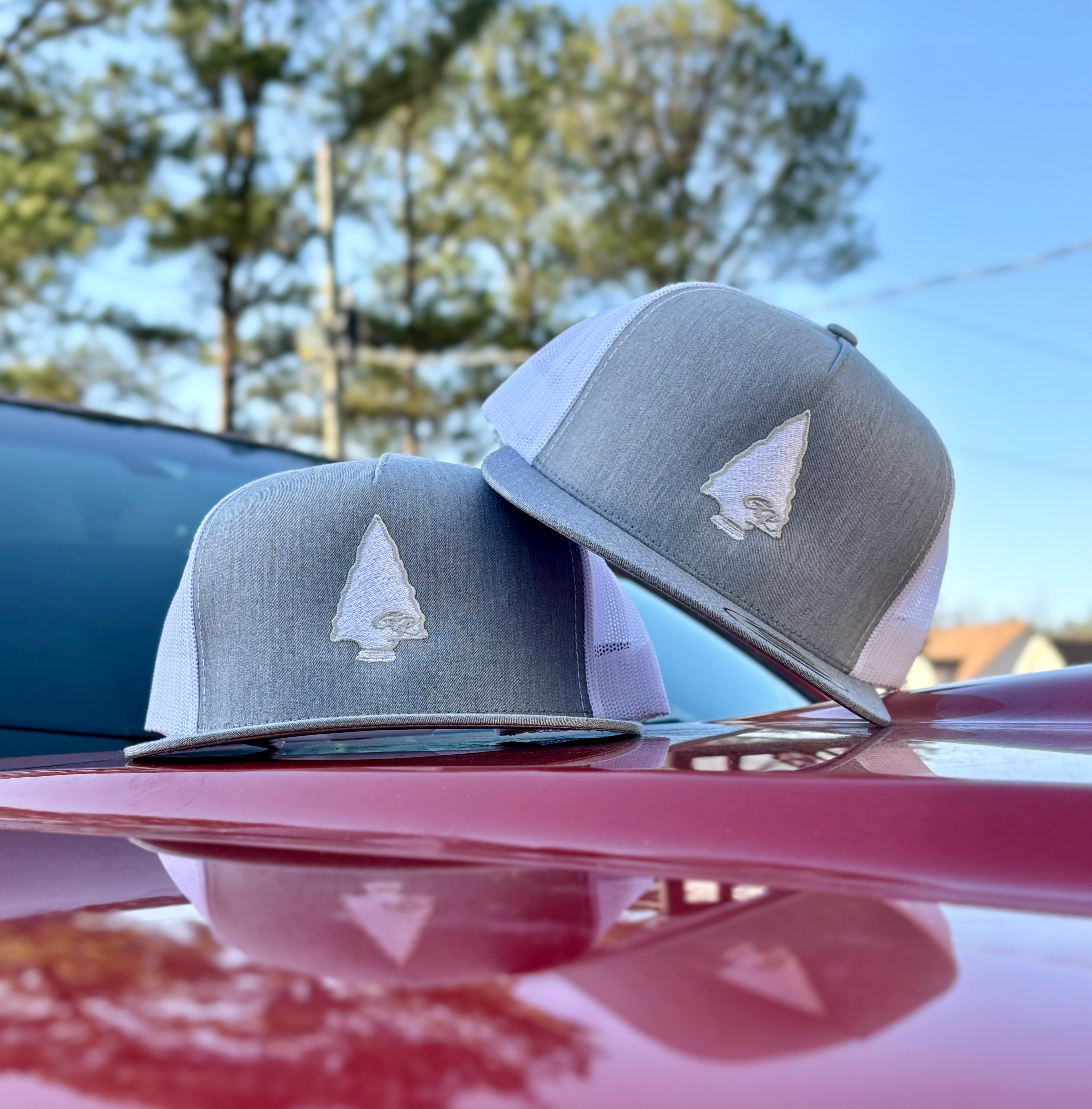 Ghost Ridge Caps Heather Grey/White Yupoong Classic Arrowhead – Ghost Ridge