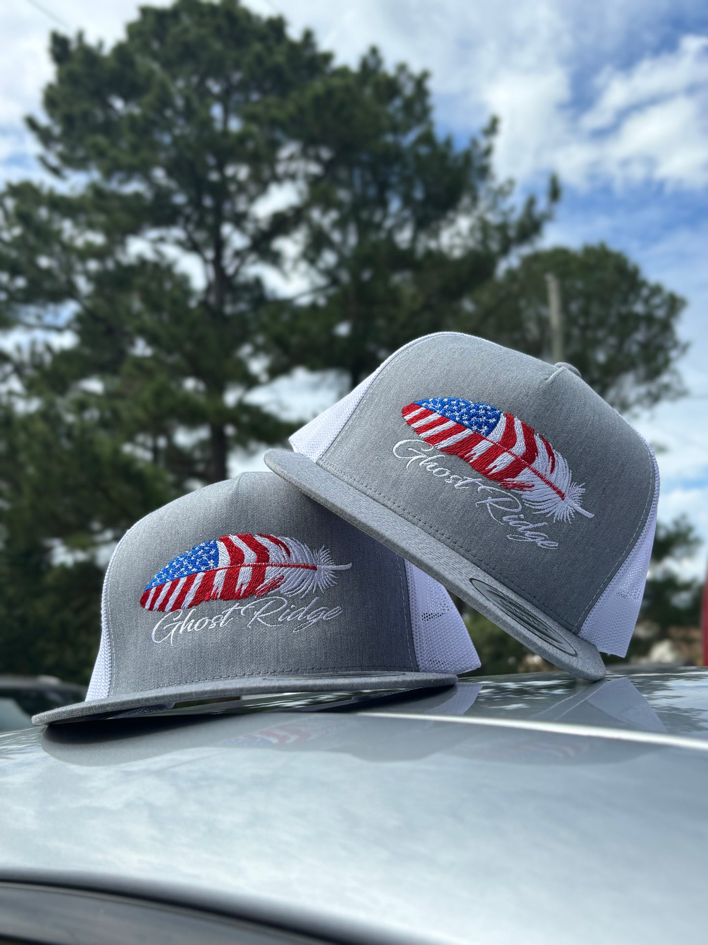 Heather Grey/White Freedom Feather