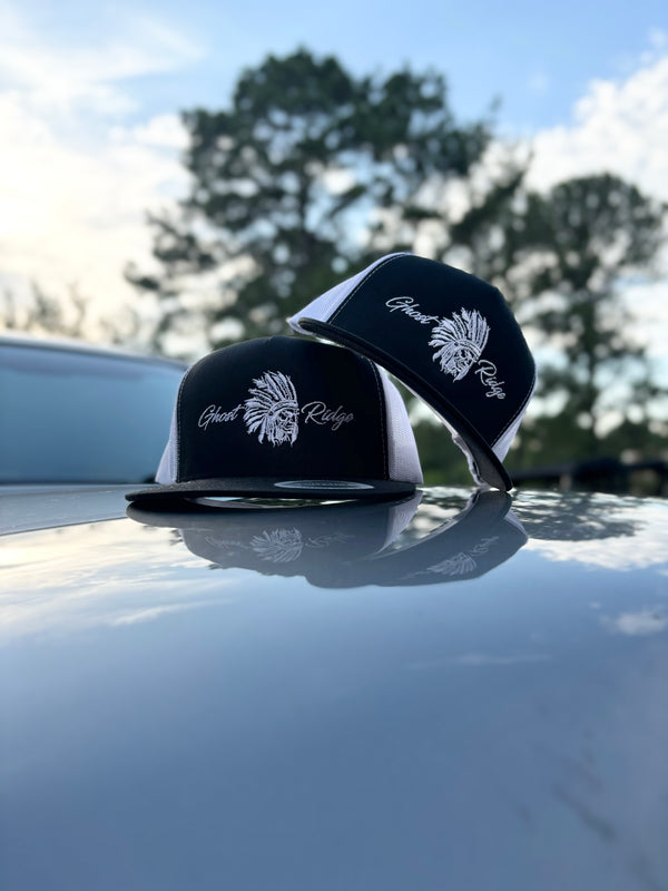 Black/White Chief Hat – Ghost Ridge